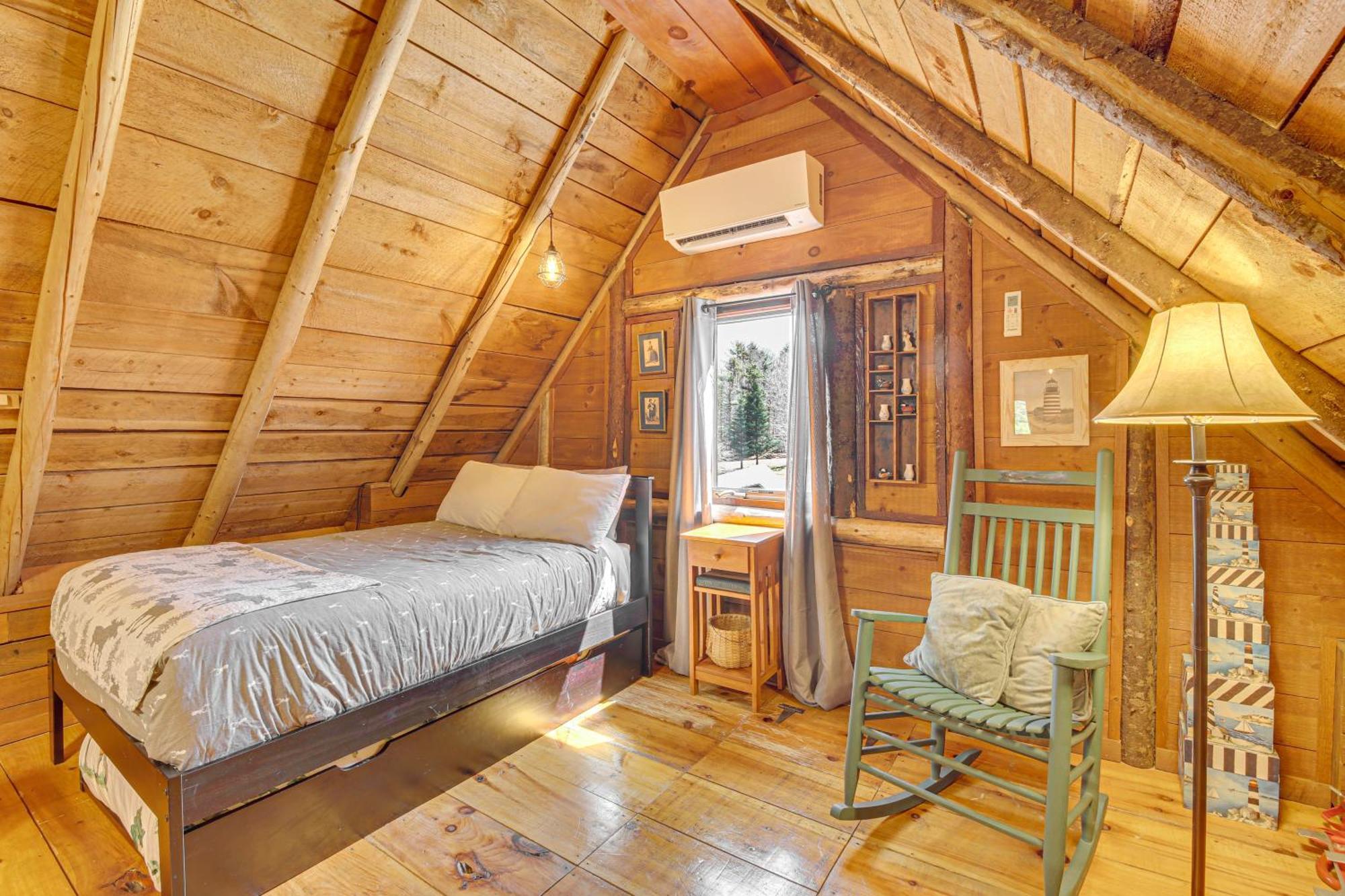 Rustic Searsport Cabin Loft And Sunroom On 10 Acres Dış mekan fotoğraf