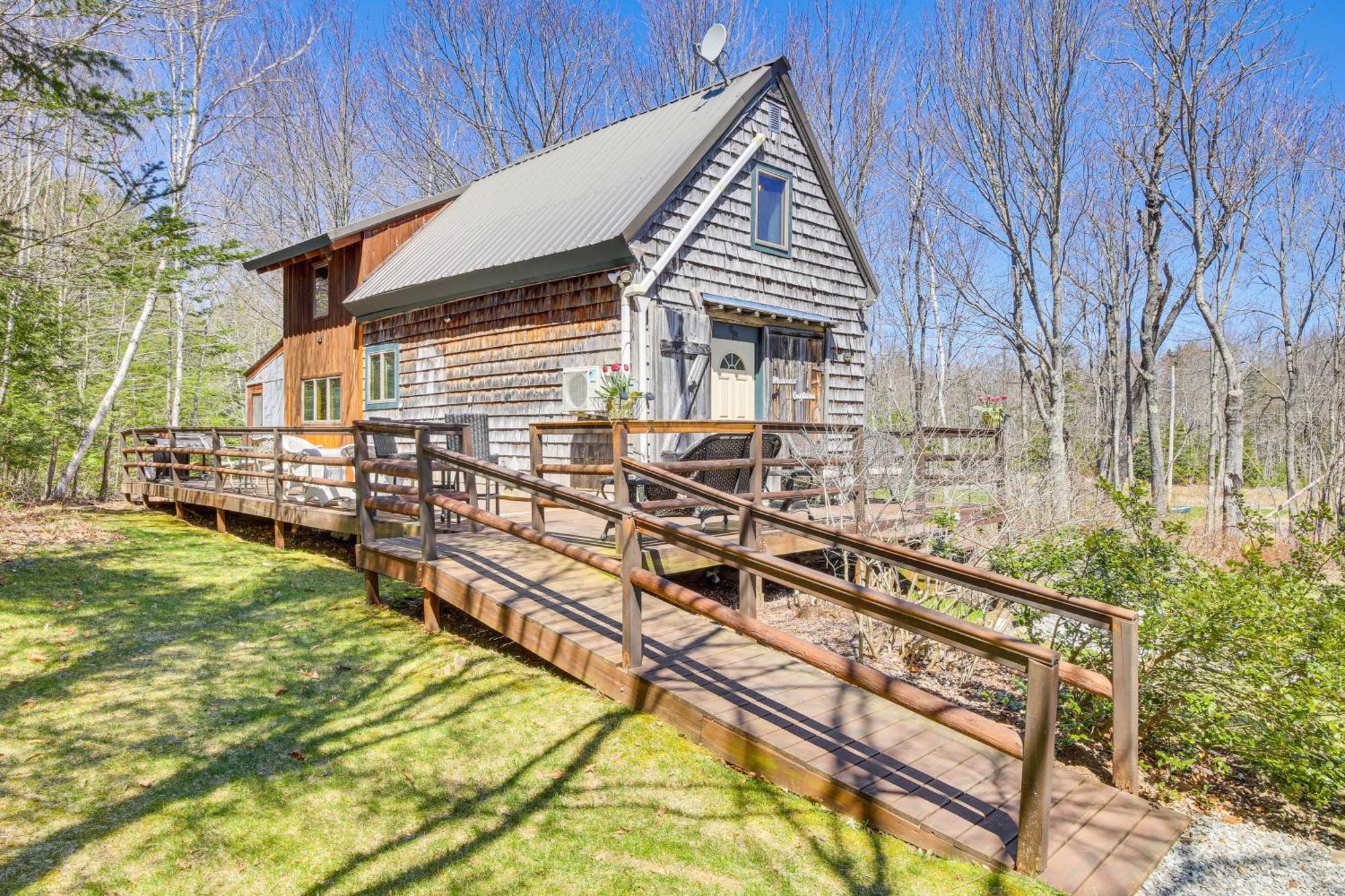 Rustic Searsport Cabin Loft And Sunroom On 10 Acres Dış mekan fotoğraf
