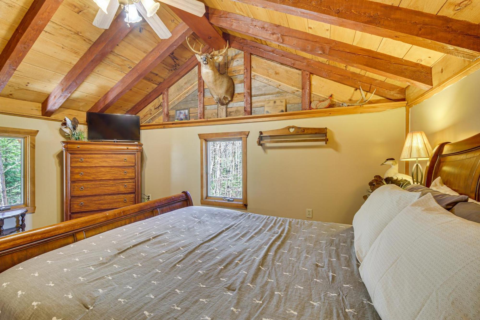 Rustic Searsport Cabin Loft And Sunroom On 10 Acres Dış mekan fotoğraf