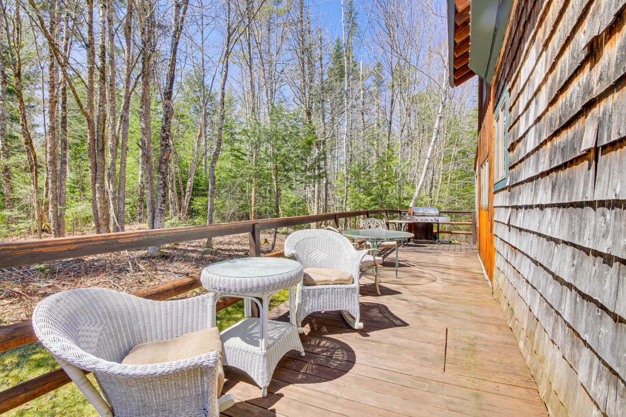 Rustic Searsport Cabin Loft And Sunroom On 10 Acres Dış mekan fotoğraf